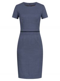 Damen Etuikleid hellblau mit kurzen Ärmeln, Taillenband und Rückenschlitz – ideal fürs Büro